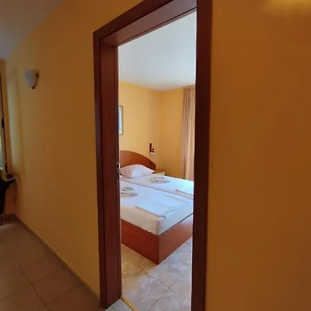 Homestay Къща За Гости Коста Кърлев *